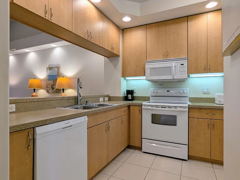1129 Van Loon Commons Cir #304 — Photo 85