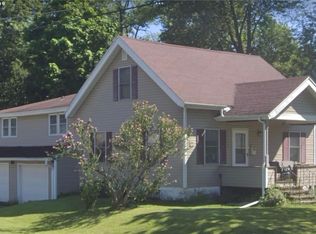 142 Brookfield Rd, Syracuse, NY 13211