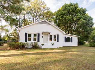 1002 Coral Rd, Waycross, GA 31501