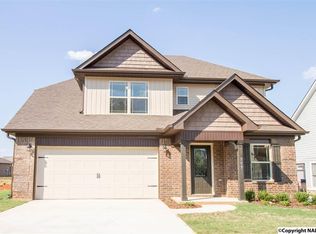 309 Acorn Grove Ln SW, Huntsville, AL 35824