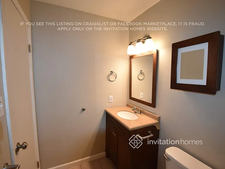 2365 La Loma Dr — Photo 13