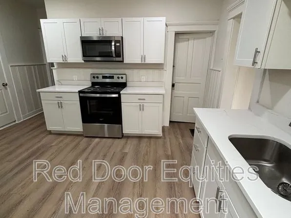 1207 N Columbus St, Lancaster, OH 43130