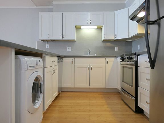5th image of 1448-1450 Bush St APT 4A
