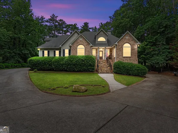 4050 Golfview Ct, Villa Rica, GA 30180