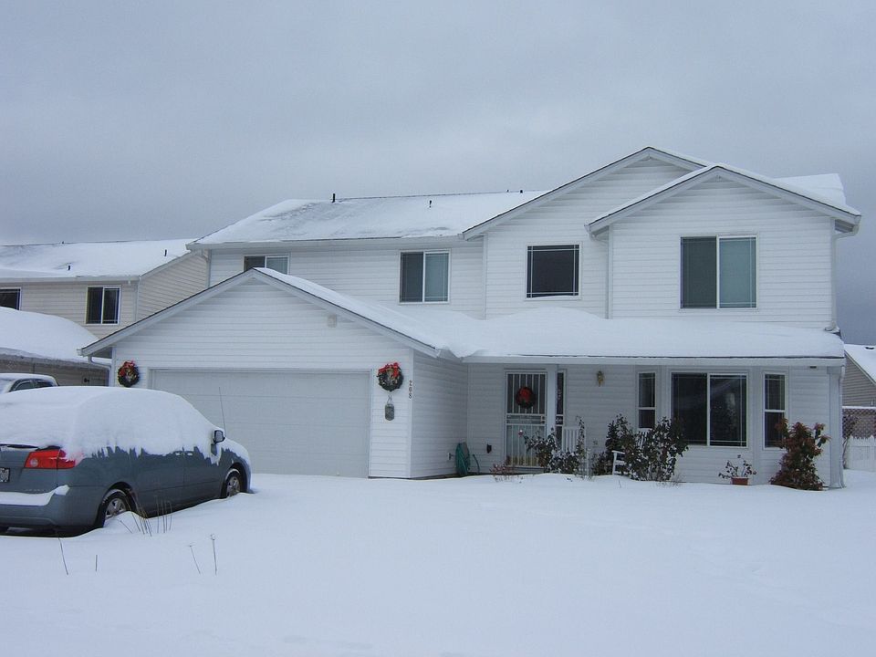 1st image of 208 Blue Jay Ct