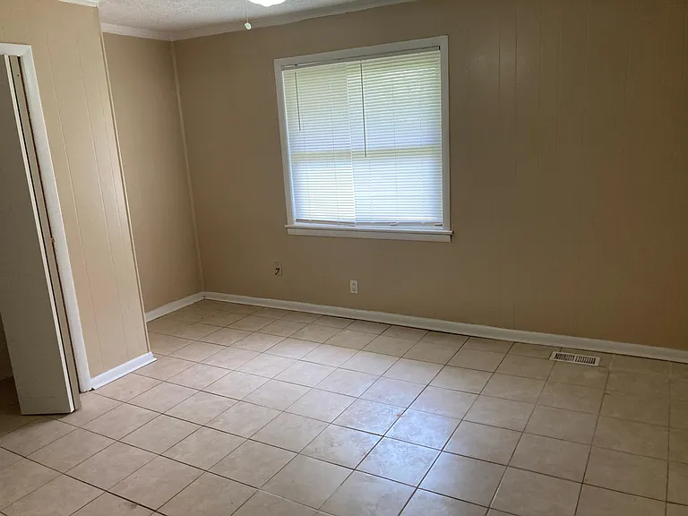 1631 Rice Rd — Photo 16