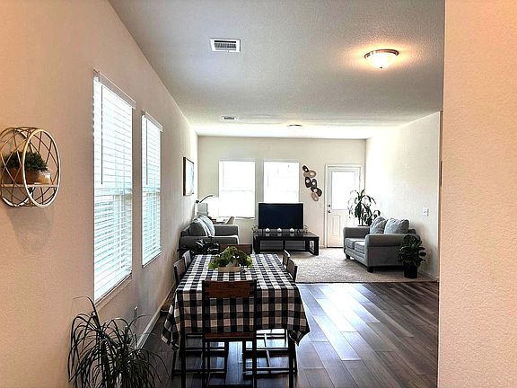 4th image of 1089 Lacebark Pine Ln