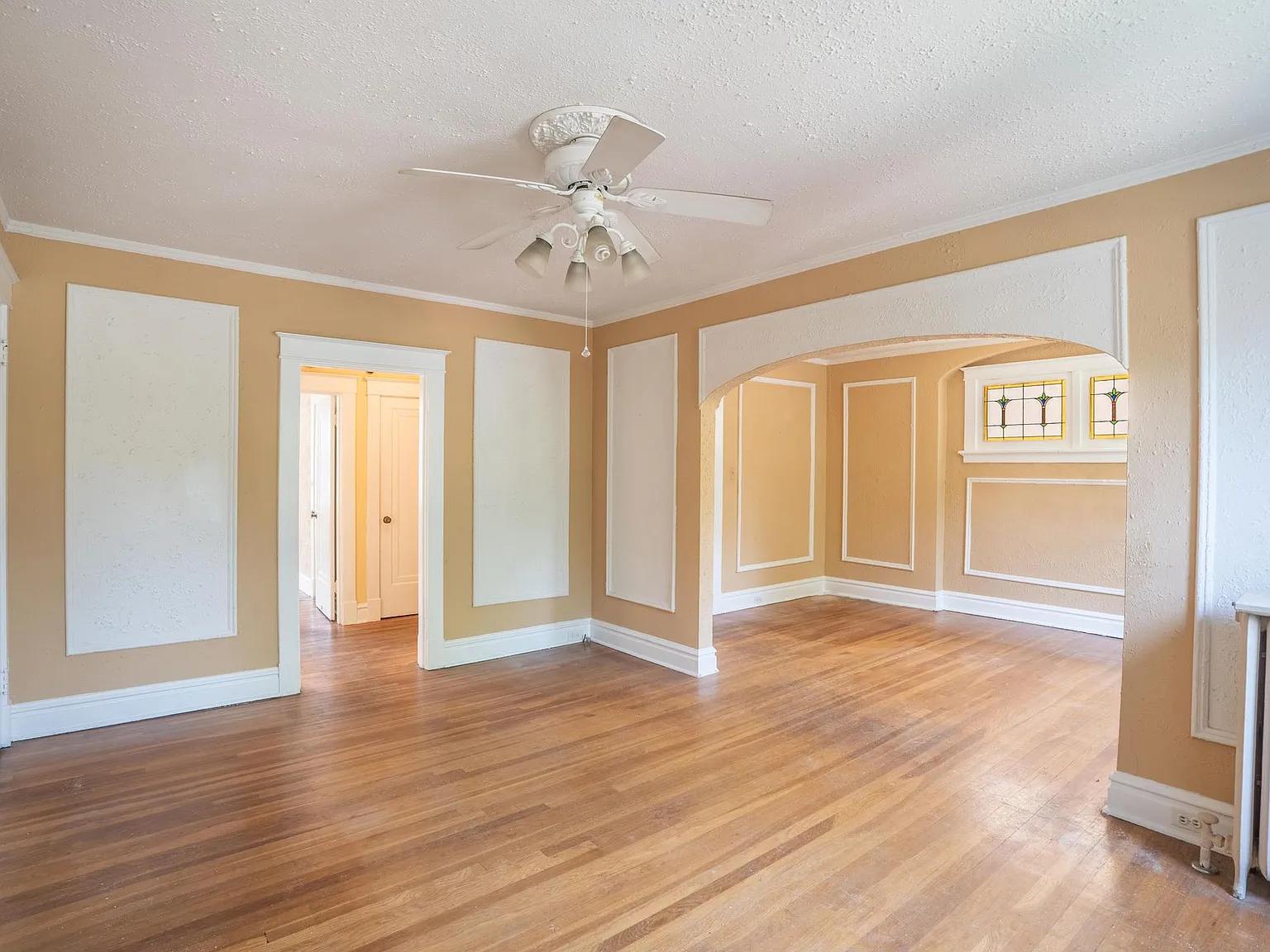 1115 Edward Terrace — Photo 2