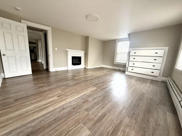 12 Brown St #2, Bangor, ME 04401