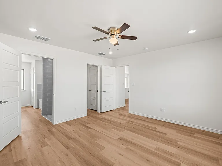 17311 N FM 400 — Photo 29