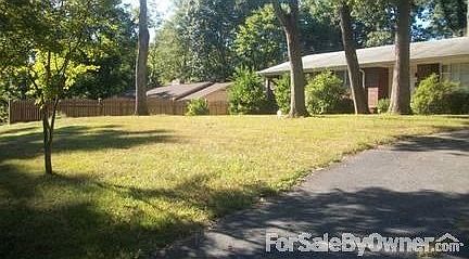 2nd image of 401 Hearthside Dr
