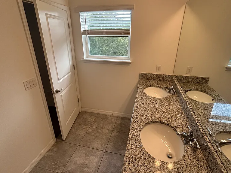 11079 Hanlon Terrace Aly — Photo 59