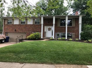 713 Wickerleigh Ter, Fenton, MO 63026