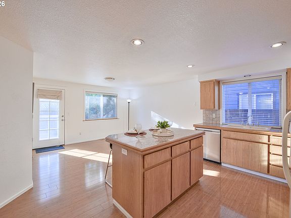 5th image of 1351 SW 217th Ave