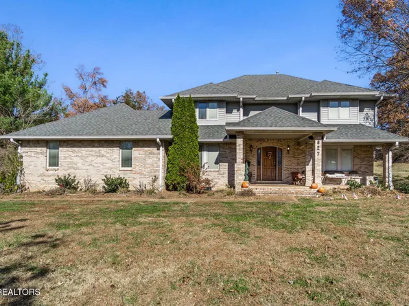 827 Crescent Dr, Cookeville, TN 38501