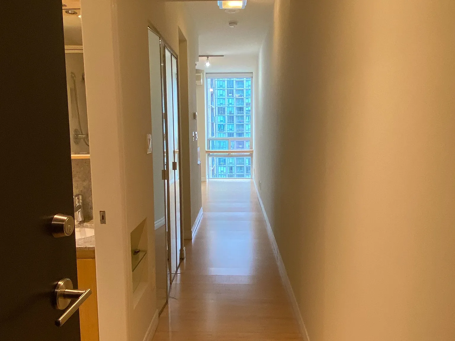 1 bed, $2,150 — Photo 2