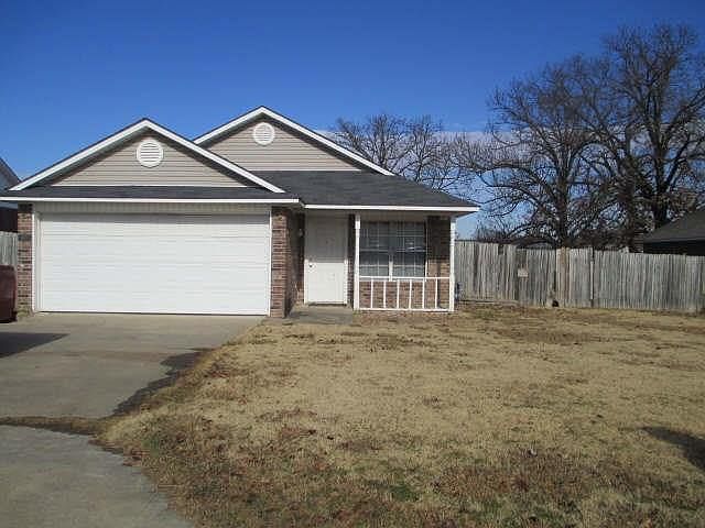 1st image of 3717 Kingsberry Dr