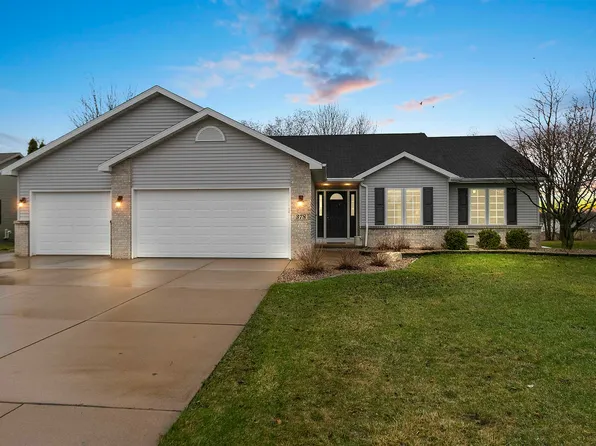 378 Longwood Ln, Wrightstown, WI 54180