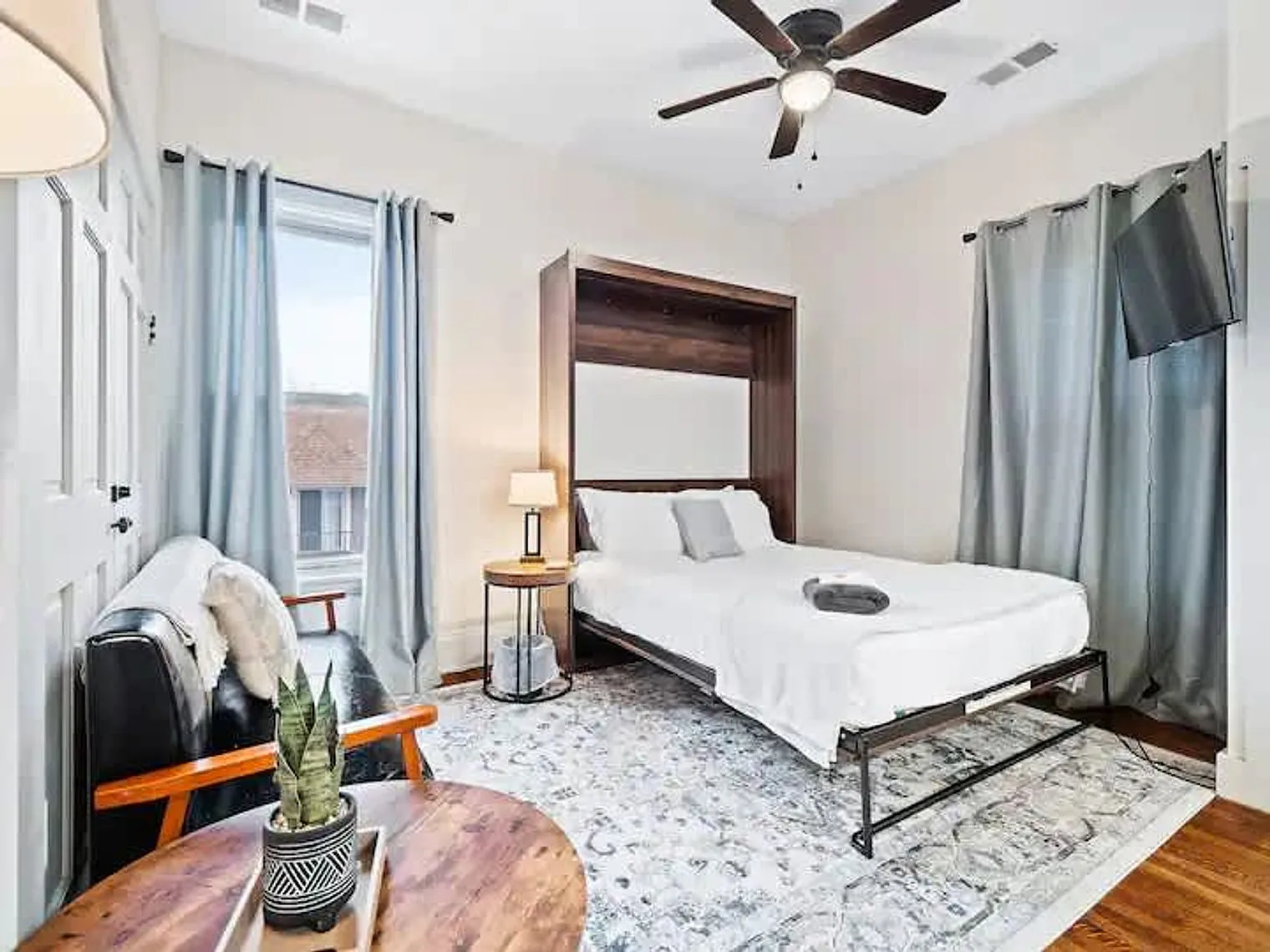 Studio, 1.0 bath, 699 sqft, $1,880 — Photo 3