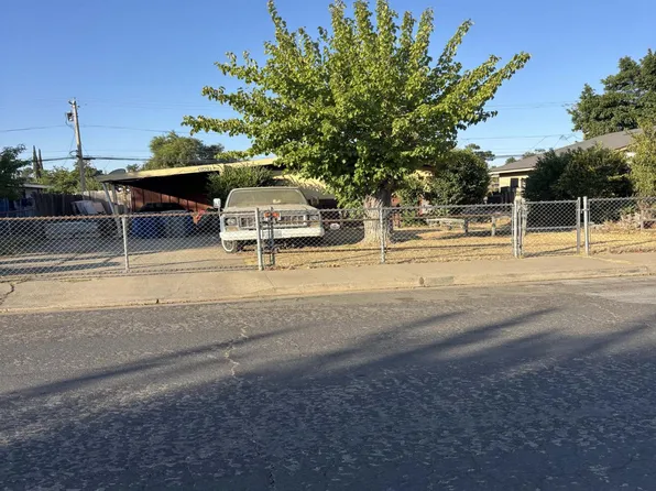 1528 W 9th St, Merced, CA 95341