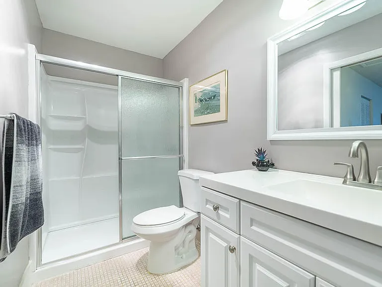 5061 Lakefront Blvd #B — Photo 24