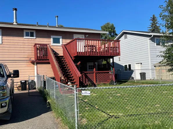 1741 Cottonwood St #B, Fairbanks, AK 99709