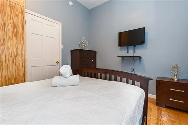 Rented by Atlas Real Estate New York | media 34