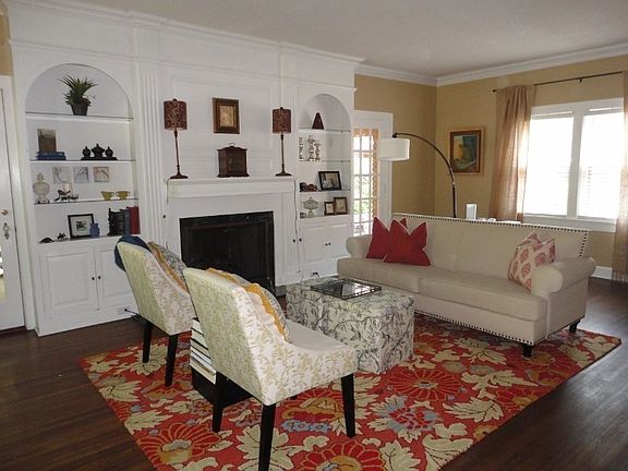Light & Bright Living Room with Wood Floors~