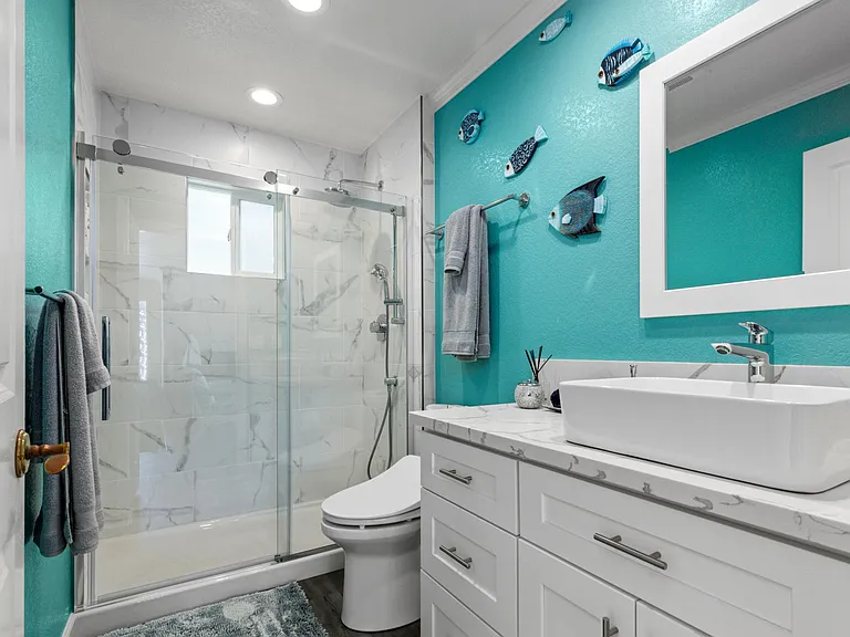 2124 W Cliff Dr — Photo 22