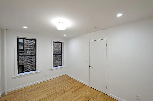 Rented by Aether Property Group | media 14