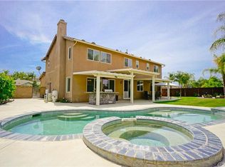 32182 Geranium St, Winchester, CA 92596