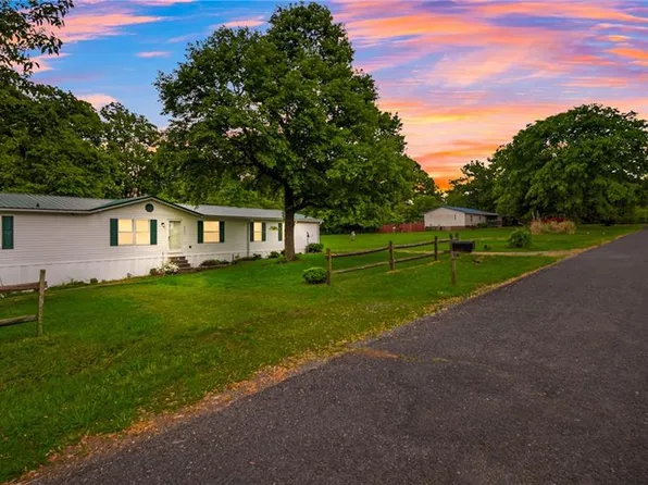 4838 Sparta Dr, Sophia, NC 27350