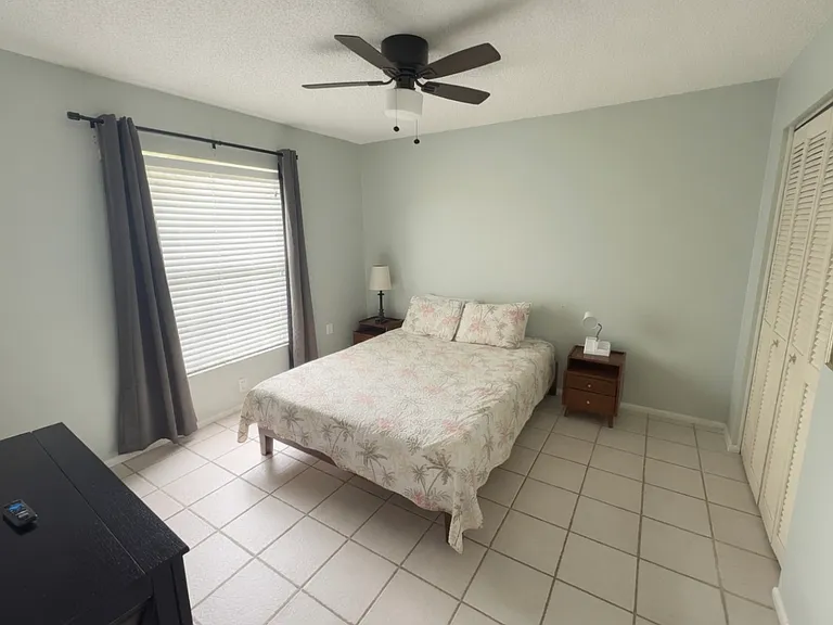 1881 Orangewood Ln — Photo 9