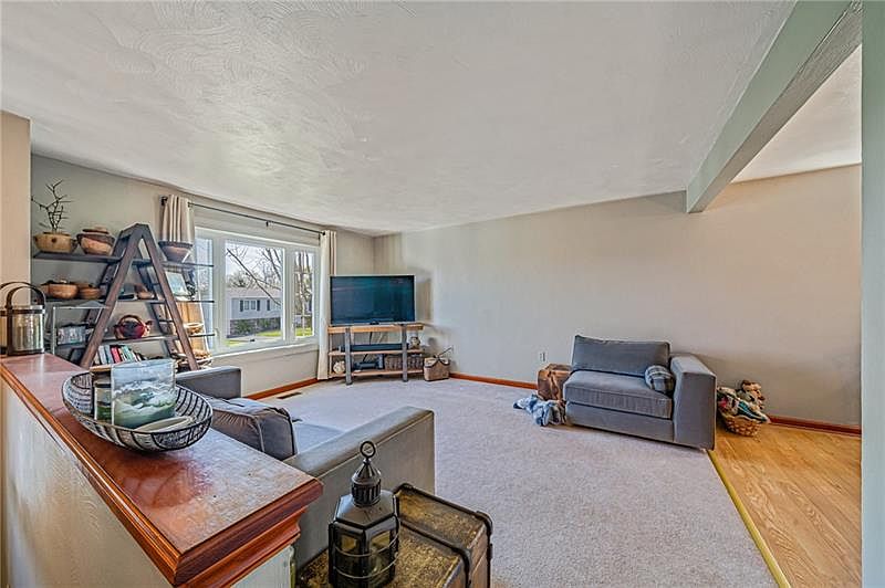 36 Tami Dr, Greensburg, PA 15601 Zillow