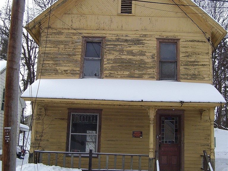 Listing photo 2