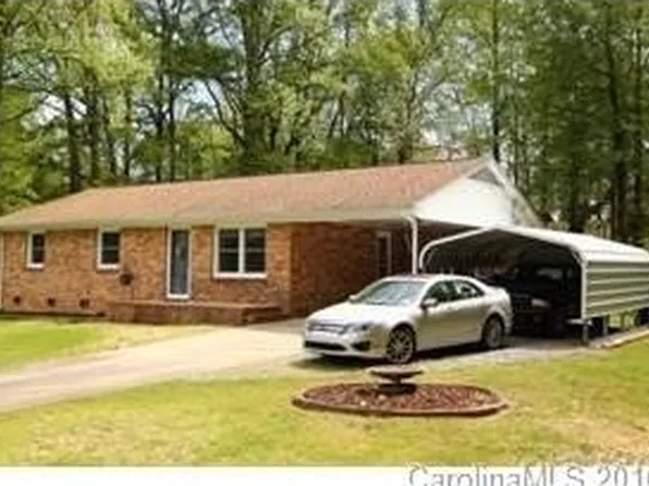 1003 Princeton Dr, Kings Mountain, NC 28086