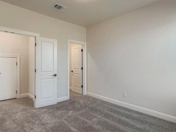 2nd image of 553 Prickly Poppy Loop