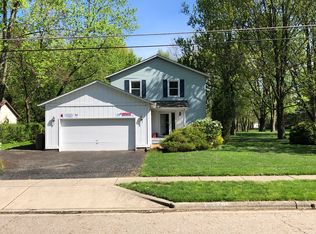 160 Northigh Dr, Worthington, OH 43085