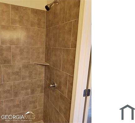 3rd image of 357 Triumph Cir SE
