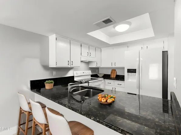 122 S HARDY Drive #40, Tempe, AZ 85281