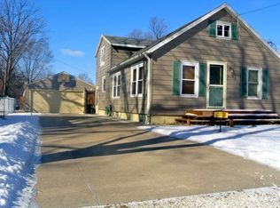 3923 S Granville Ave, Bartonville, IL
