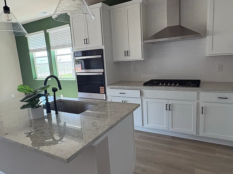 978 Nettle Ln — Photo 3