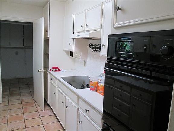 5th image of 4037 Aragon Dr