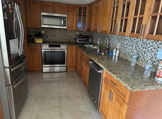 5049 NW 42nd Street, Lauderdale Lakes, FL 33319