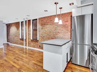 302 W 11th St #4C, New York, NY 10014