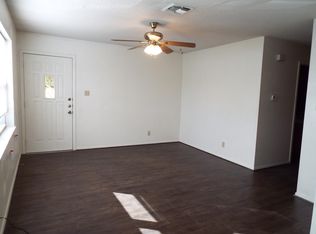 103 W Trailmoor Dr APT 8, Fredericksburg, TX 78624