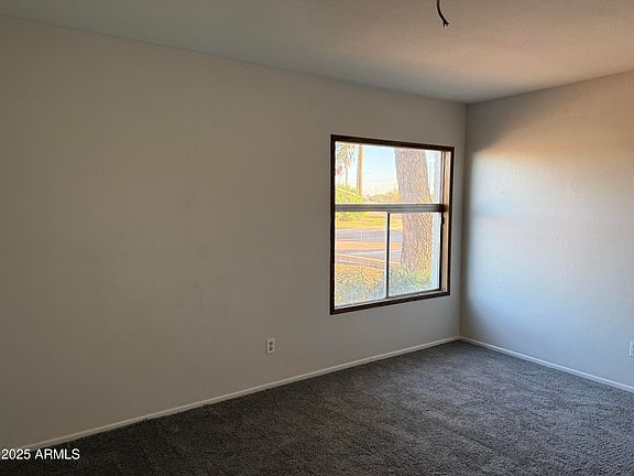 4th image of 9642 N 37TH Avenue