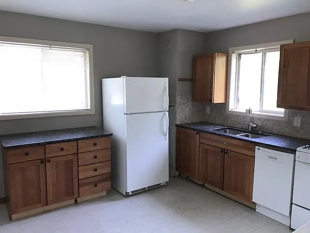 2 bed, $1,500 — Photo 2