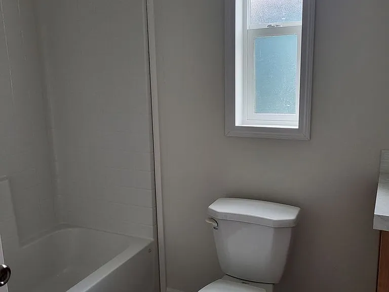 340 W Prairie St #11 — Photo 6