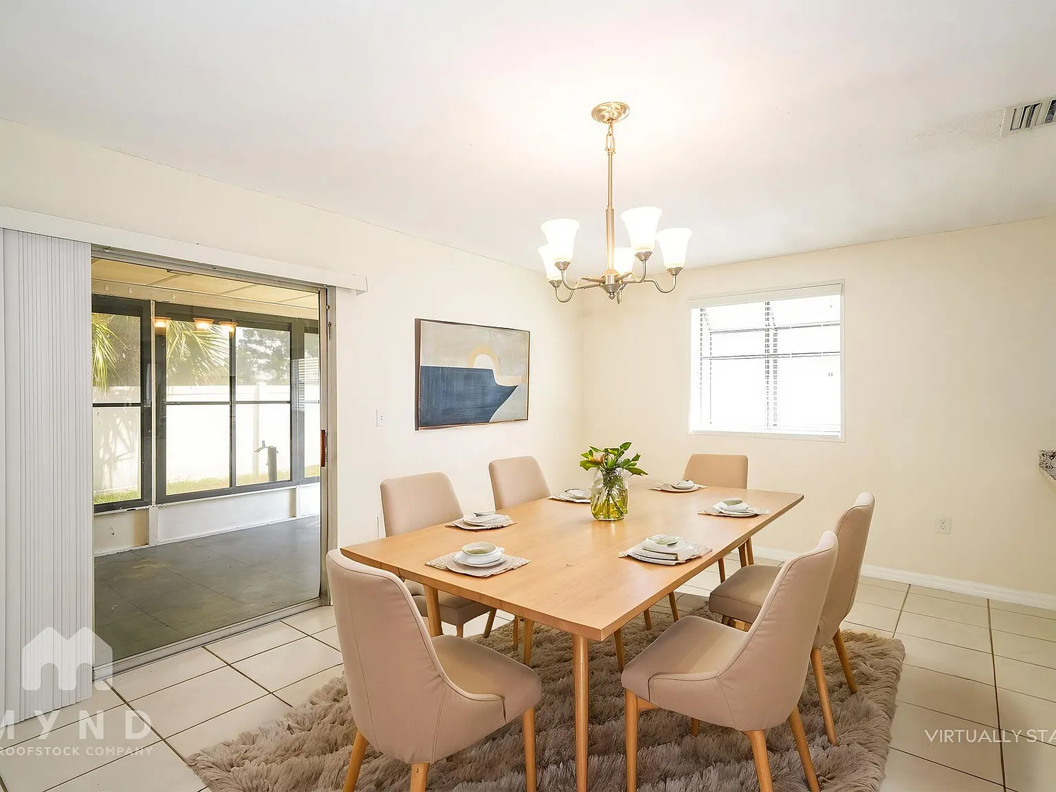 3 bed, 2.0 bath, 1595 sqft, $1,995 — Photo 3